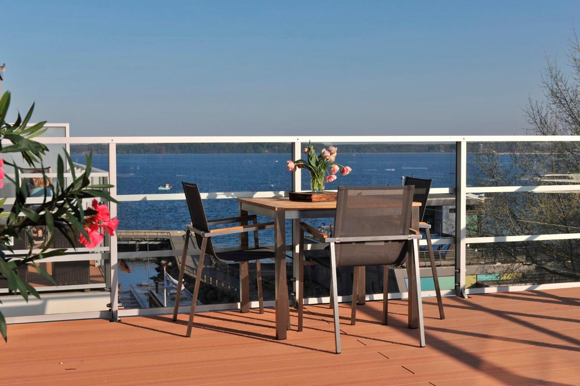 Apartment 37 "Sonnendeck", Blickrichtung Von Der Terrasse Auf Das Offenes Meer, Strand, Innenstadt Eckernförde Extérieur photo